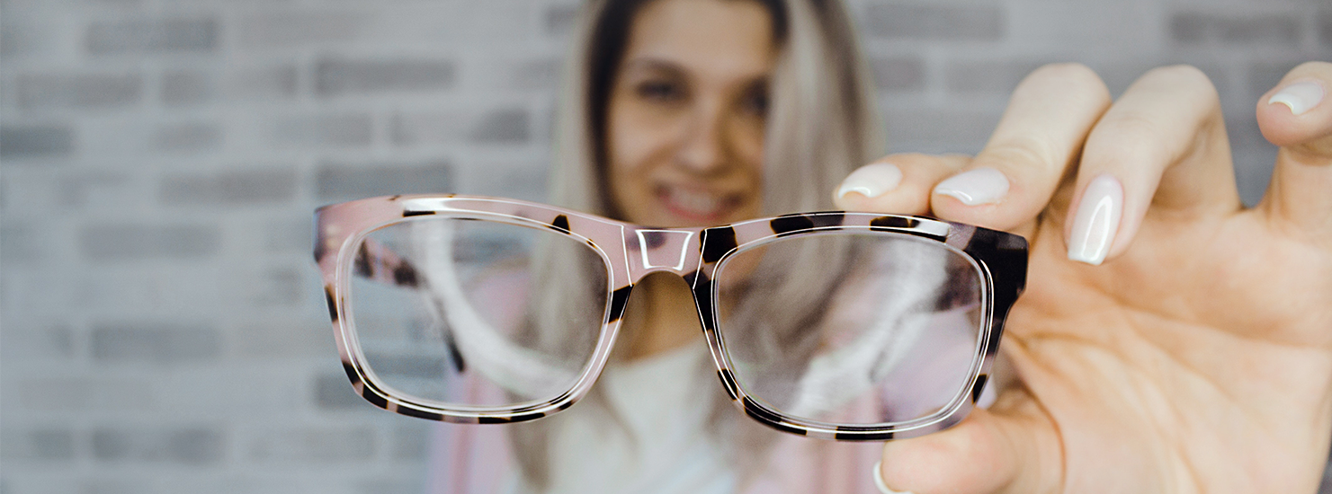 eyeglasses